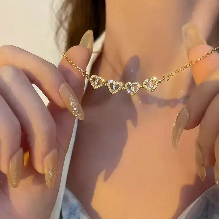 Collar Trébol del Amor Magnético,
cadena trébol de corazón,
cadena trébol de la suerte,
collar trébol de corazón,
collar de corazón,
regalo romántico,
conexión de corazones,
collar magnético